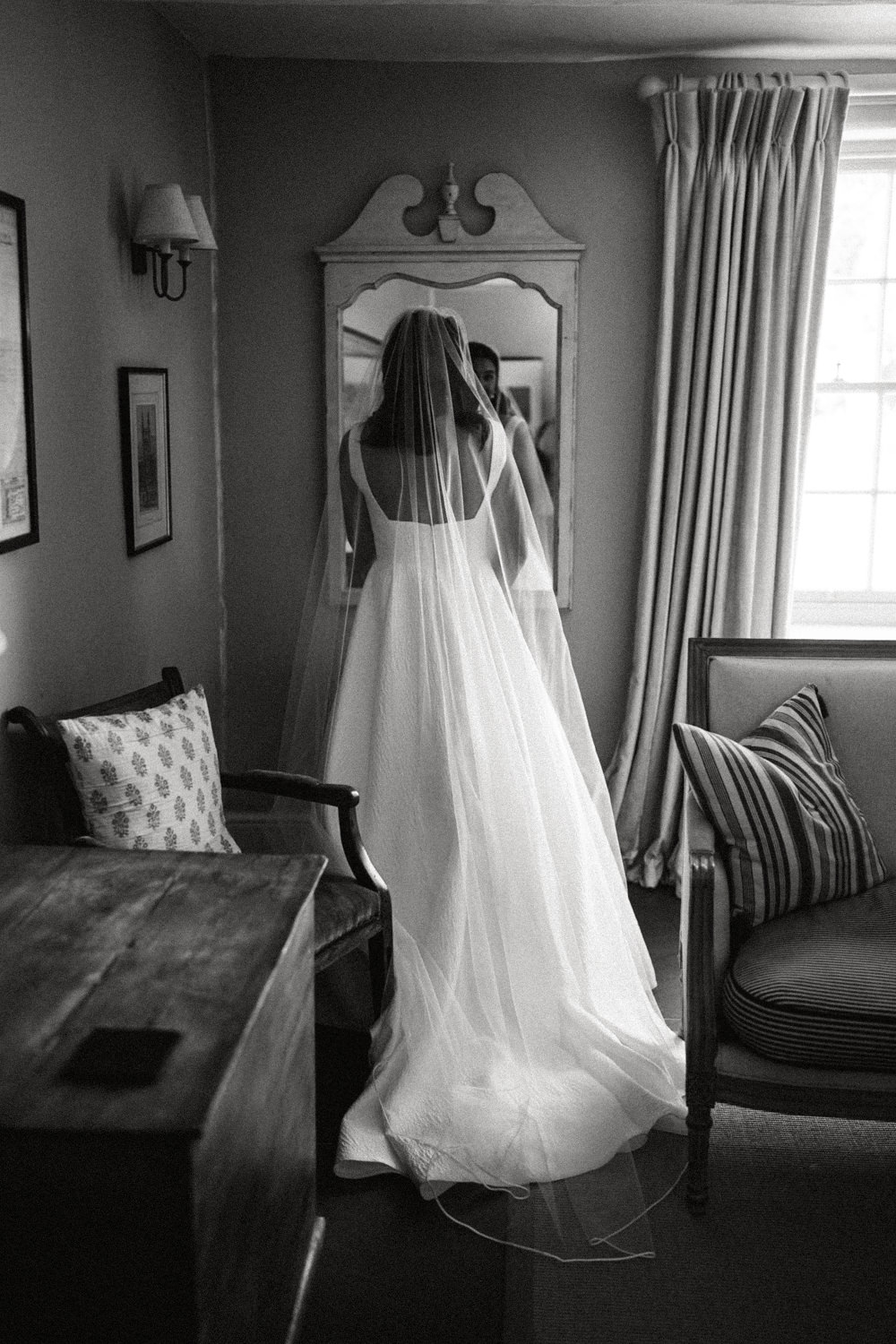 LLANTILIO HOUSE WEDDING PHOTOGRAPHY 001 LLANTILIO HOUSE WEDDING PHOTOGRAPHY 001